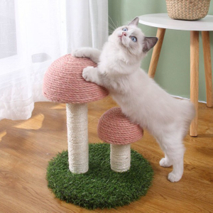 &Aacute;rbol para gatos con forma de hongo de doble pico y c&eacute;sped artificial